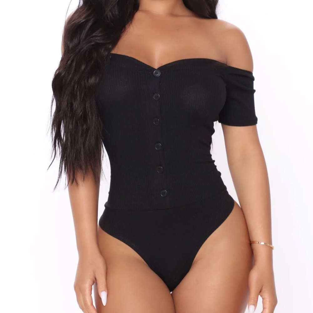 Fashion Nova Fool In Love Short Sleeve Bodysuit